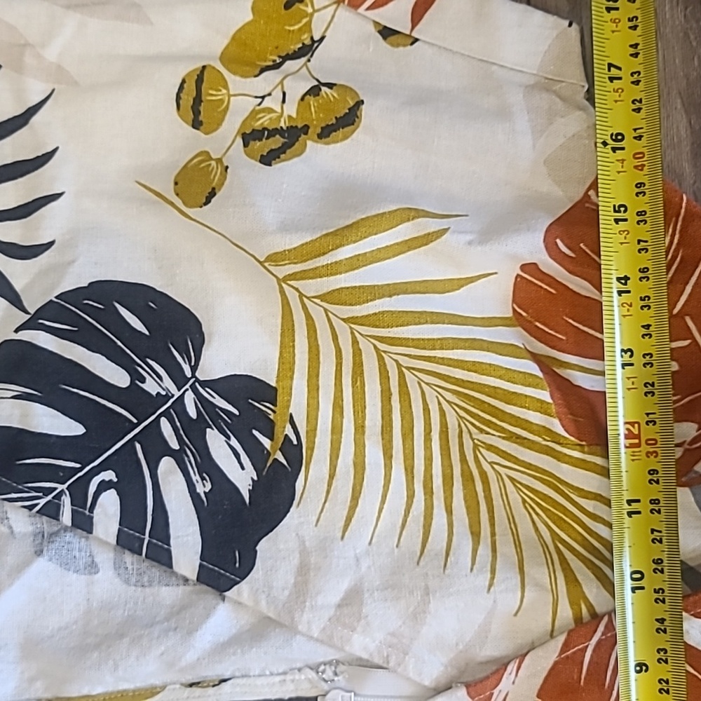 Lush Euc Linen Blend Romper In Cream With a Tropical Print Small - Picture 8 of 11